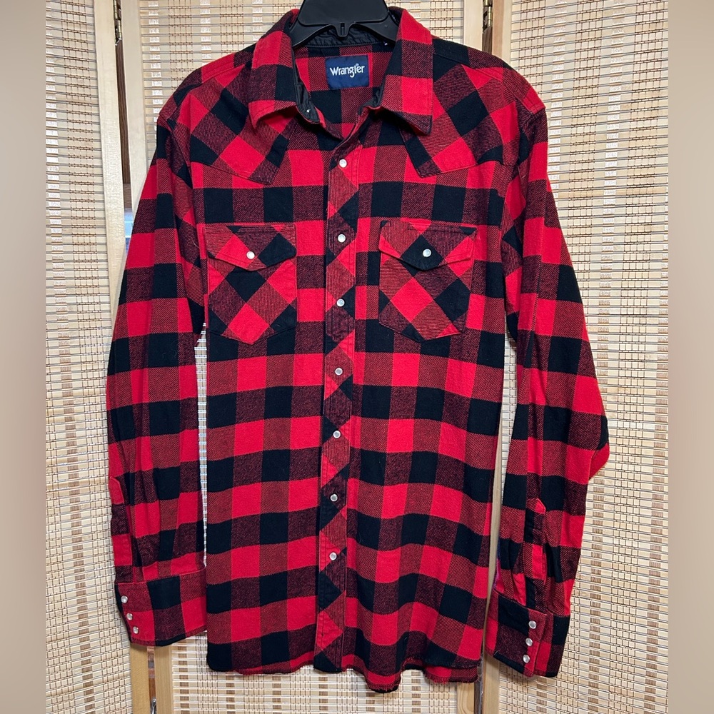 Wrangler Red and Black Plaid Shirt